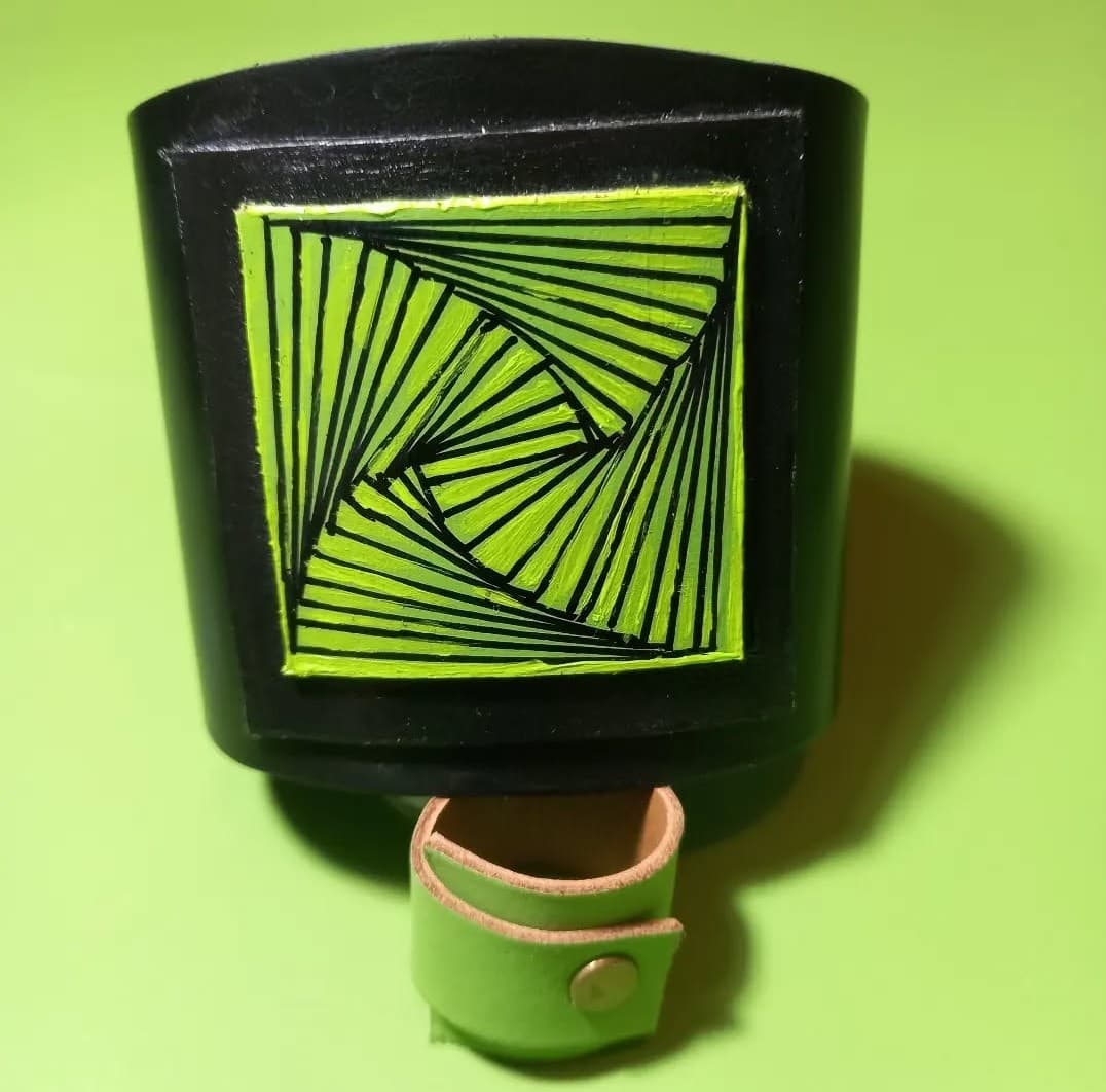 KVADRAT-ILUZIJA thumb 2